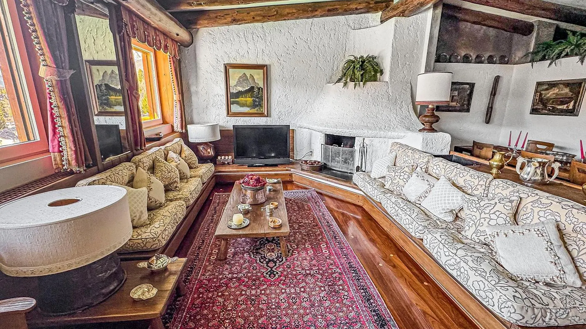 Elegant Apartment With Center And Tofana View Cortina d'Ampezzo