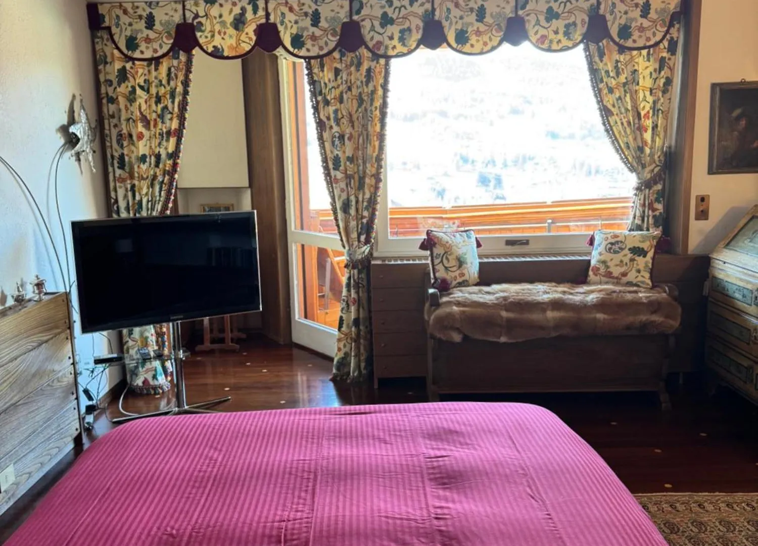 Elegant Apartment With Center And Tofana View Cortina d'Ampezzo Italy